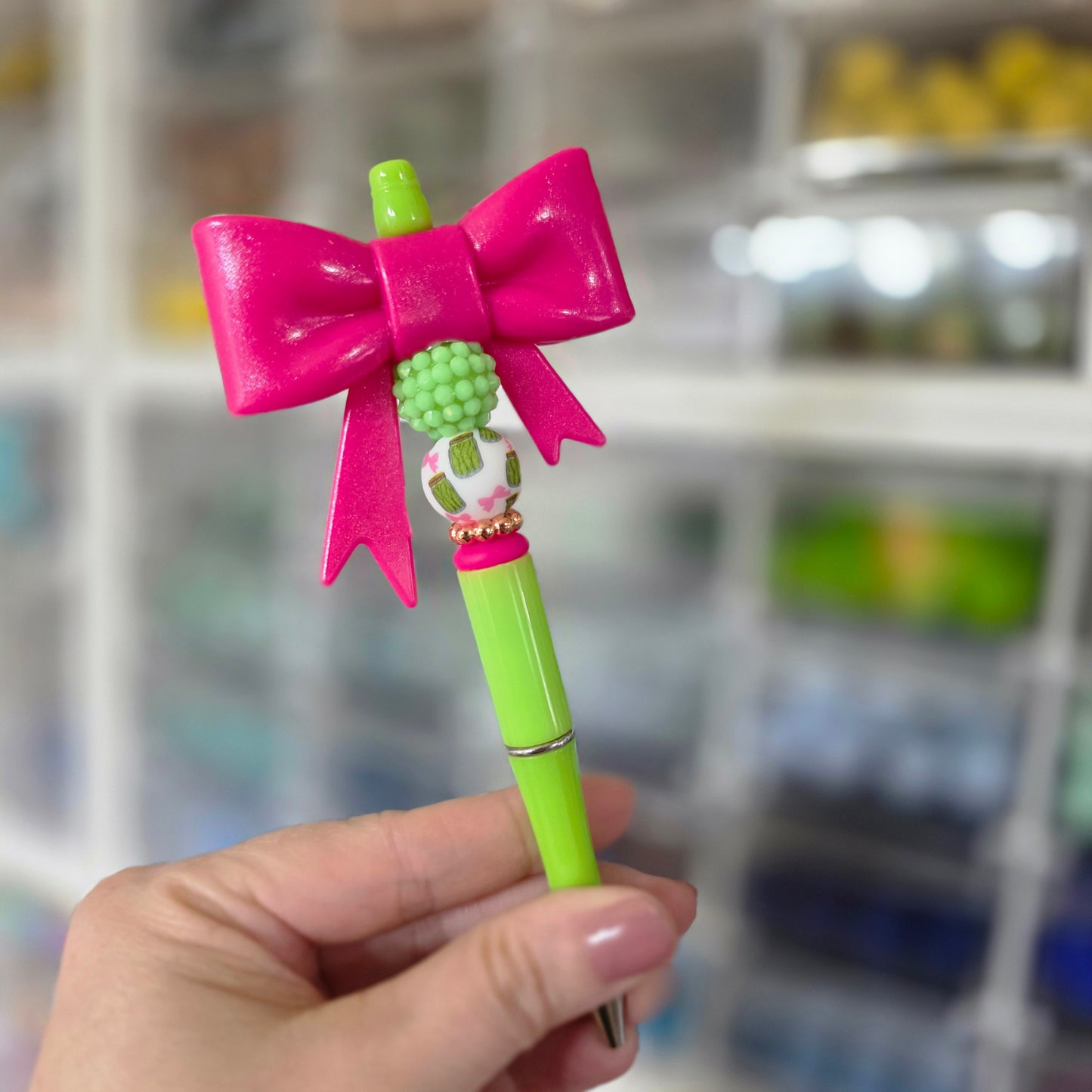 Hot Pink Bow Pen