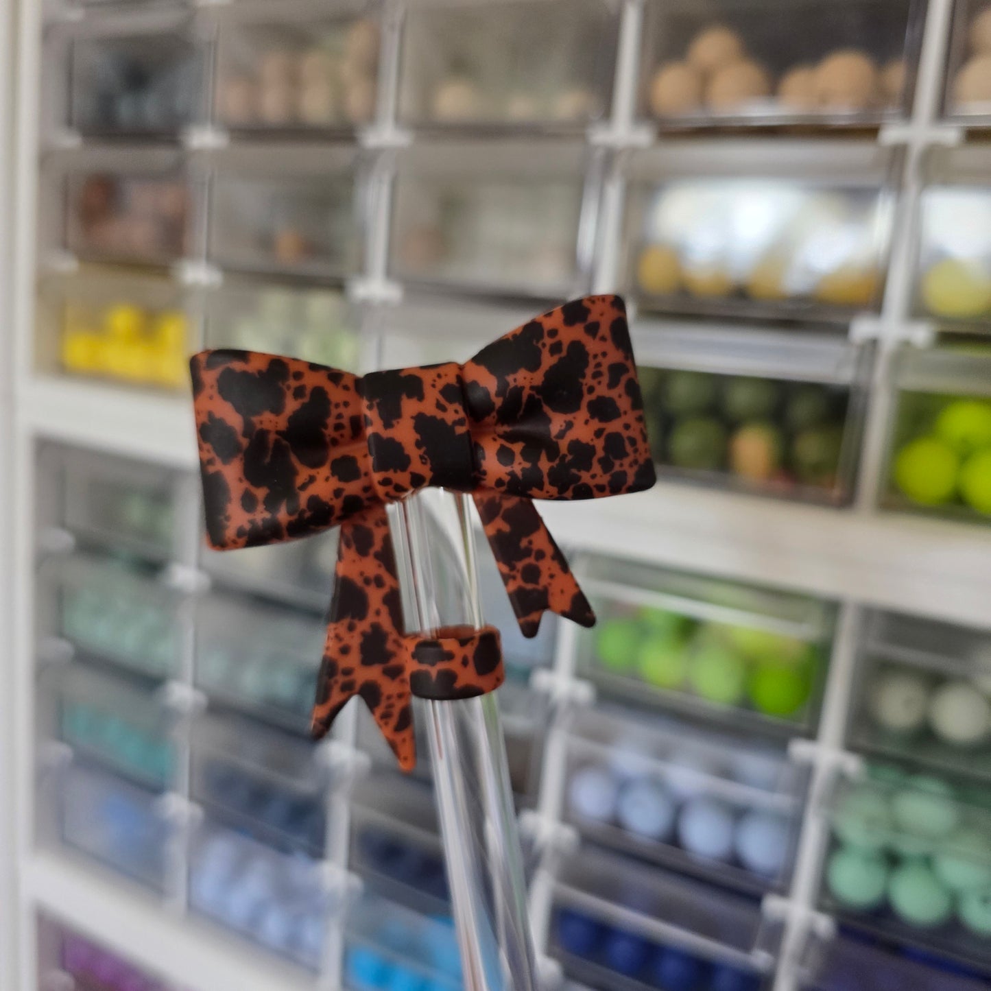 Rust Cowhide Straw Topper