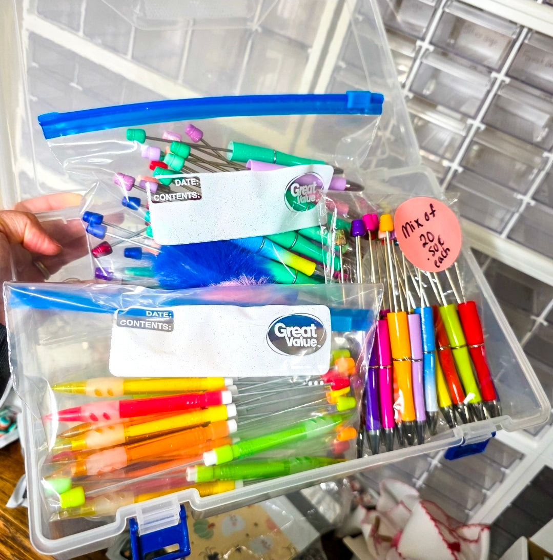 Pen/Pencil LOT 22 pencils & 70 pens
