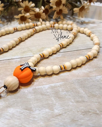 CUSTOM FULLY BEADED LANYARD